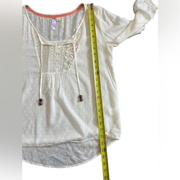 Alya Peasant Blouse with Crochet Front Detail - Off White- Size Small - Picture 8 of 10